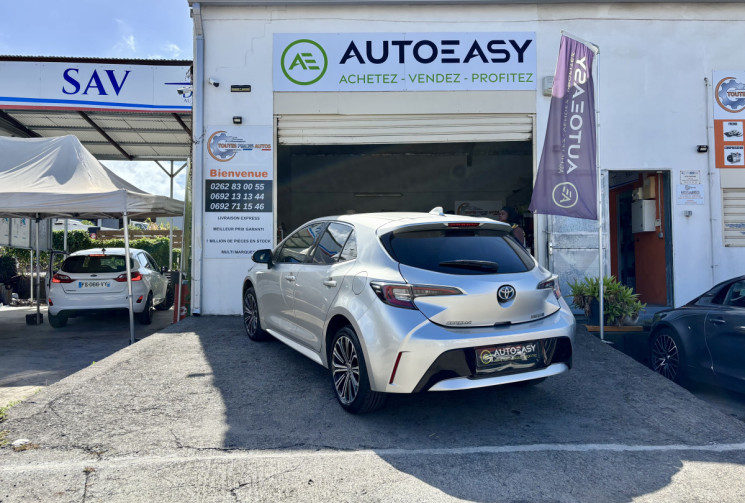 Toyota Corolla 1.8 HSD 122 DESIGN