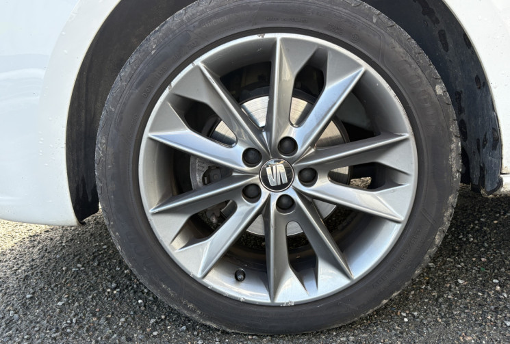 SEAT Ibiza 1.2i 70CV iTech * Chaine de Distribution * Très Bon Etat * Climatisation