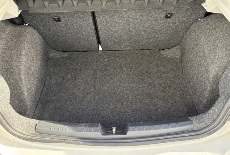 SEAT Ibiza 1.2i 70CV iTech * Chaine de Distribution * Très Bon Etat * Climatisation