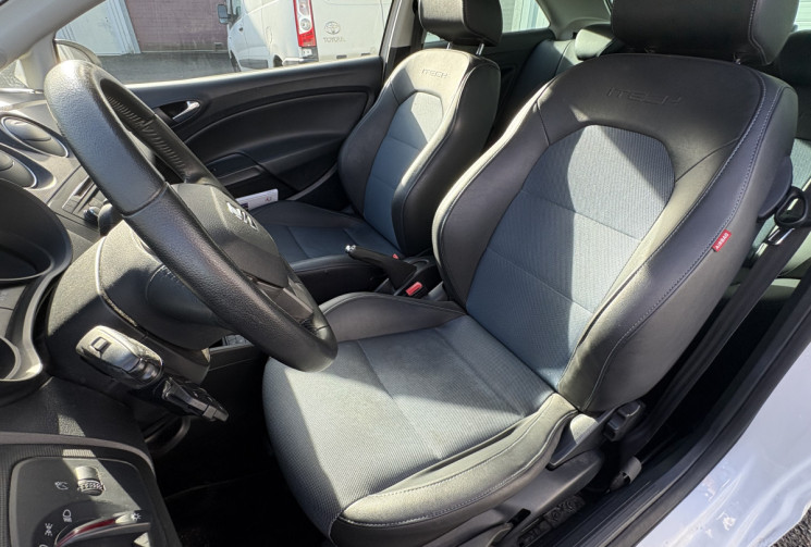 SEAT Ibiza 1.2i 70CV iTech * Chaine de Distribution * Très Bon Etat * Climatisation
