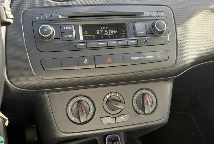 SEAT Ibiza 1.2i 70CV iTech * Chaine de Distribution * Très Bon Etat * Climatisation