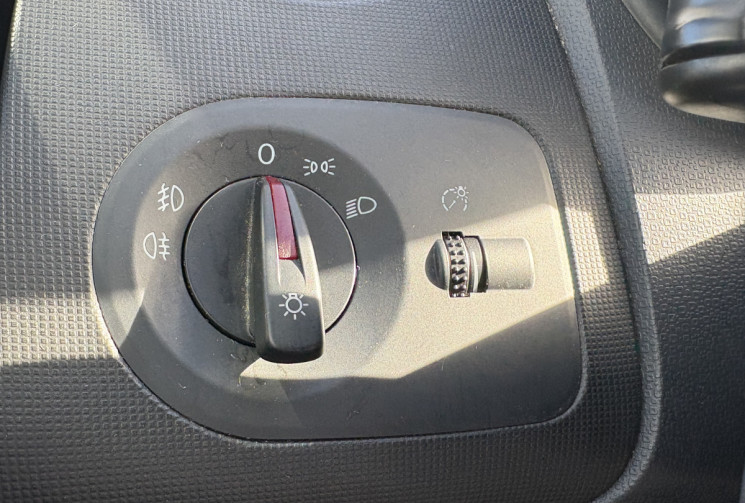 SEAT Ibiza 1.2i 70CV iTech * Chaine de Distribution * Très Bon Etat * Climatisation