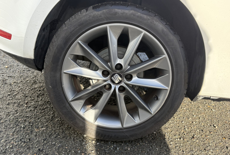 SEAT Ibiza 1.2i 70CV iTech * Chaine de Distribution * Très Bon Etat * Climatisation