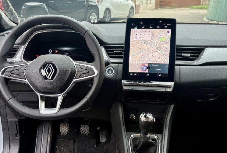 Renault Captur 0.9 TCE 90cv Techno / NEUVE 800km / 2025 / 1ere main avec facture d’achat 