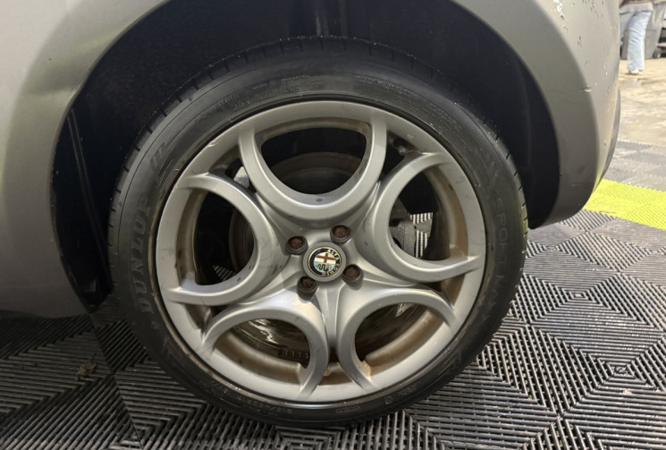 Alfa Romeo MiTo MiTo 1.4 MPI MultiAir 105ch Distinctive Stop&Start