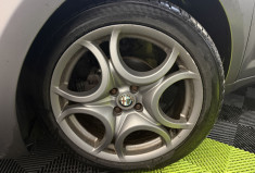 Alfa Romeo MiTo  1.4 MPI MultiAir 105ch Distinctive Stop&Start