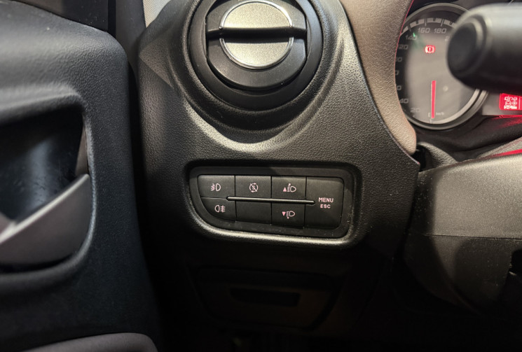 Alfa Romeo MiTo MiTo 1.4 MPI MultiAir 105ch Distinctive Stop&Start