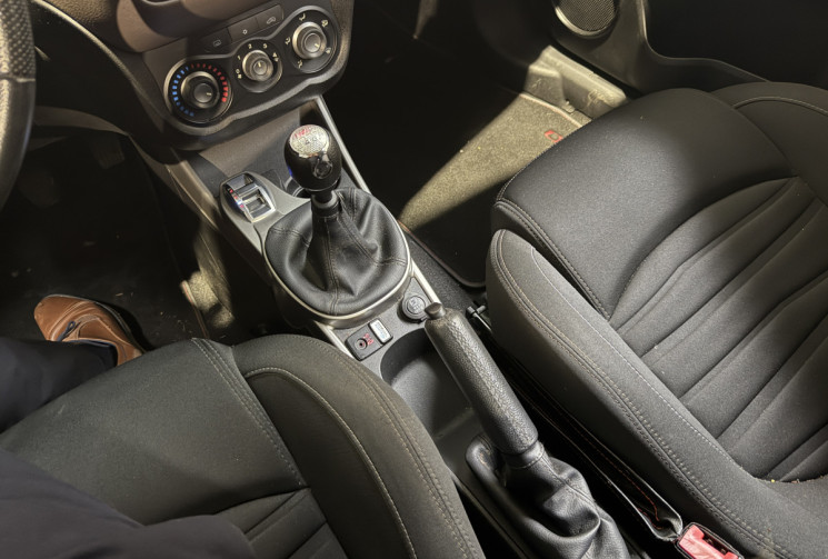 Alfa Romeo MiTo MiTo 1.4 MPI MultiAir 105ch Distinctive Stop&Start