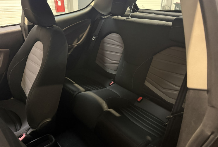 Alfa Romeo MiTo MiTo 1.4 MPI MultiAir 105ch Distinctive Stop&Start