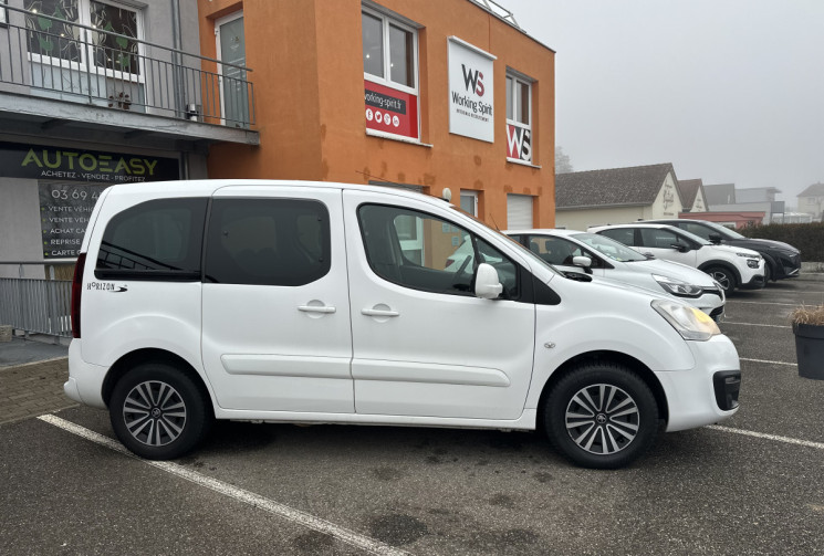 Peugeot PARTNER TEPEE 1.6 HDI  aménagé TPMR- HANDICAPE