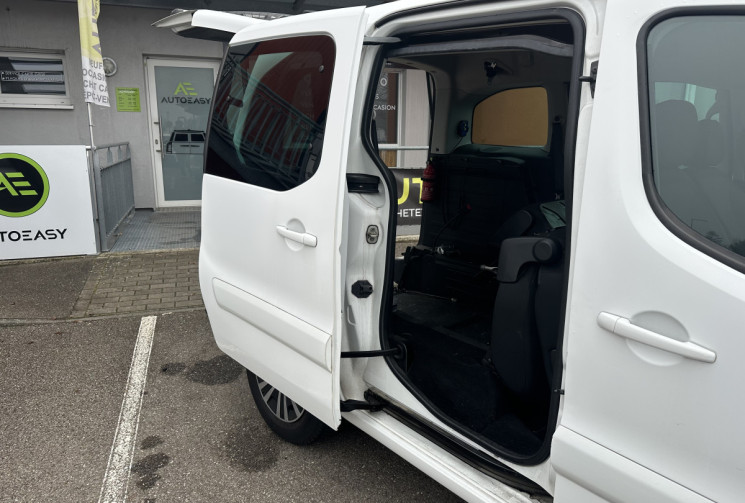 Peugeot PARTNER TEPEE 1.6 HDI  aménagé TPMR- HANDICAPE