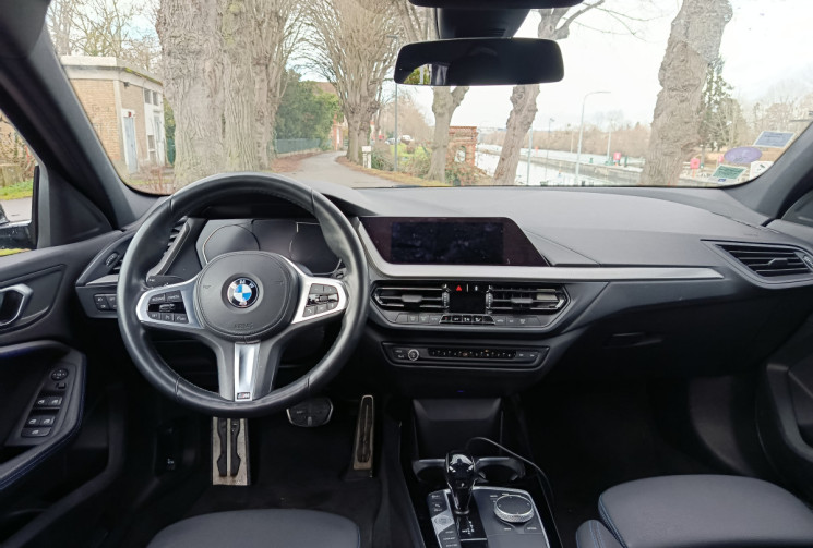 BMW Série 1 (F40) 118i M SPORT 140 / 1er Main / ENTRETIEN FULL BMW