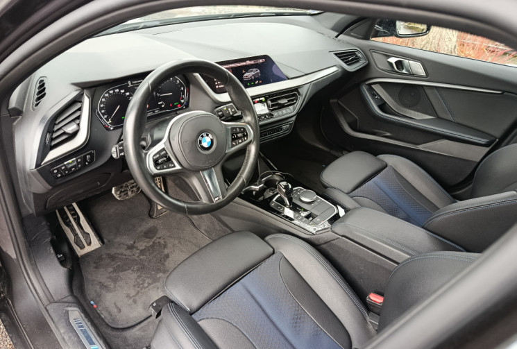 BMW Série 1 (F40) 118i M SPORT 140 / 1er Main / ENTRETIEN FULL BMW