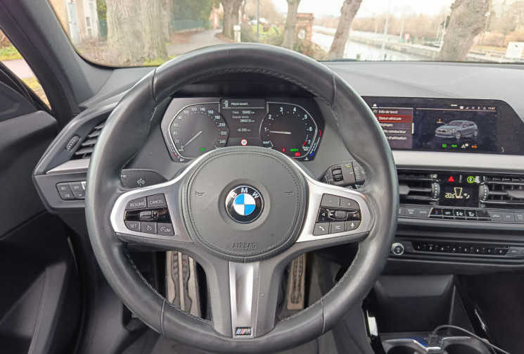 BMW Série 1 (F40) 118i M SPORT 140 / 1er Main / ENTRETIEN FULL BMW