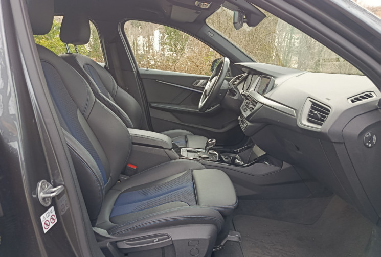 BMW Série 1 (F40) 118i M SPORT 140 / 1er Main / ENTRETIEN FULL BMW