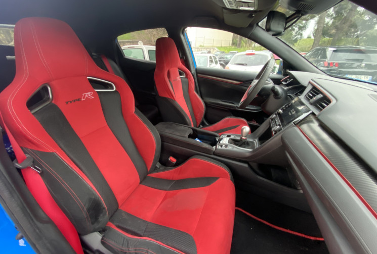 Honda Civic TYPE R FK8 2.0 i-VTEC 320 CH MALUS PAYE