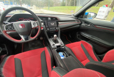 Honda Civic TYPE R FK8 2.0 i-VTEC 320 CH MALUS PAYE