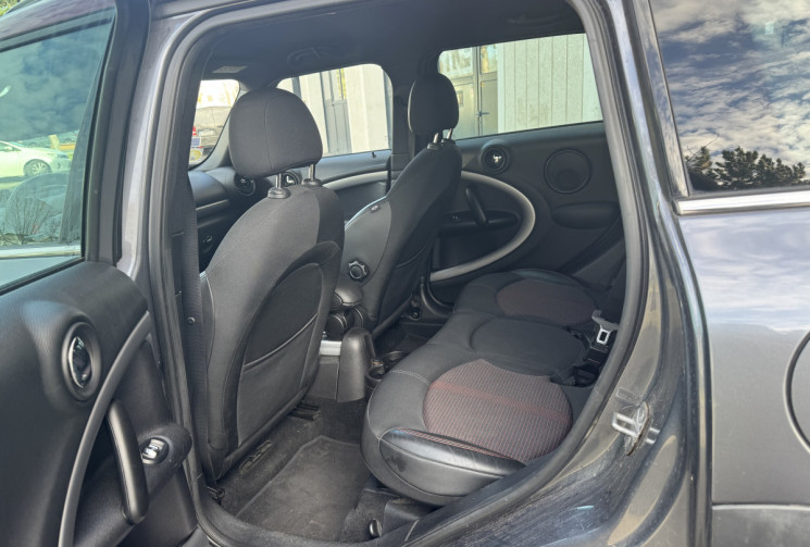 Mini Countryman  2.0 143 Cooper SD Park Lane * PRIX BAS * Sièges Chauffant / Radar Arrière 