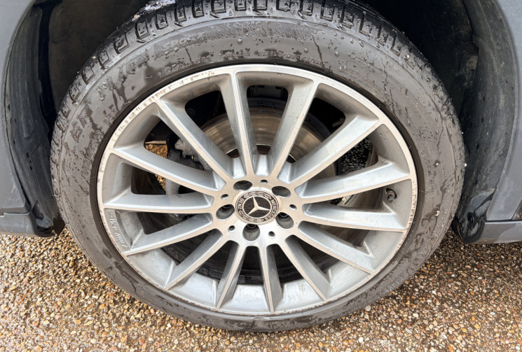 Mercedes GLA 200 156 ch Sport Edition 7G-DCT*Apple Carplay/Toit Ouvrant/Angle Mort/JA 19 AMG