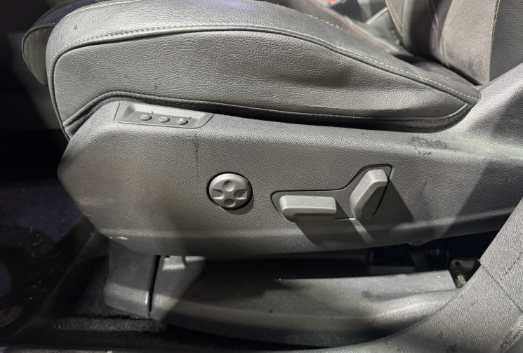 DS DS 7 Crossback GARANTIE 1 AN PERFORMANCE LINE 2.0 Blue HDi 177 cv