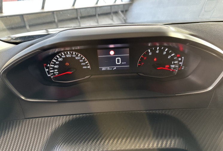 Peugeot 2008 CarPlay / Clim / Caméra de recul / Phares LED