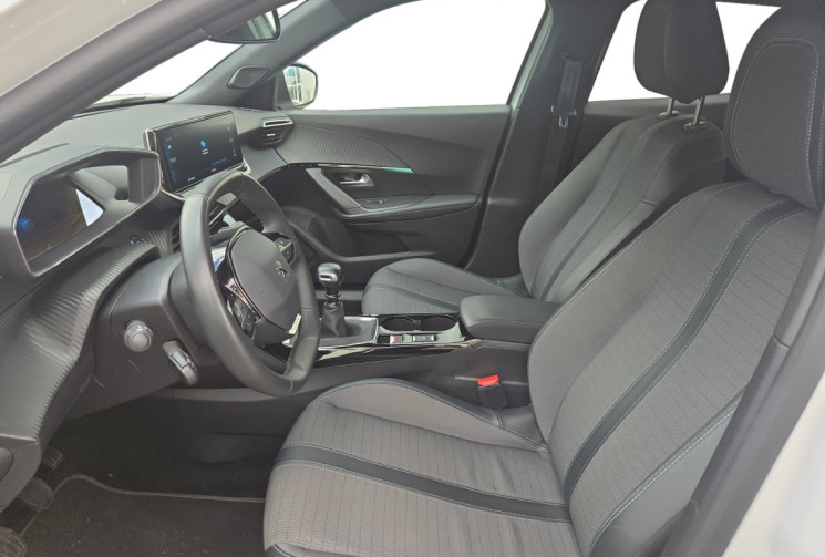 Peugeot 2008 1.2 130ch S&S ALLURE * CARNET COMPLET PEUGEOT * CAMERA DE RECUL