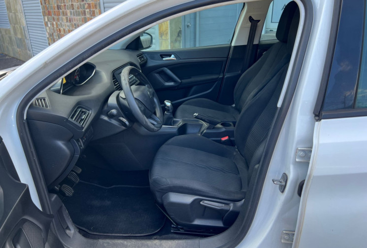 Peugeot 308  1.6 HDi S&S 100 cv