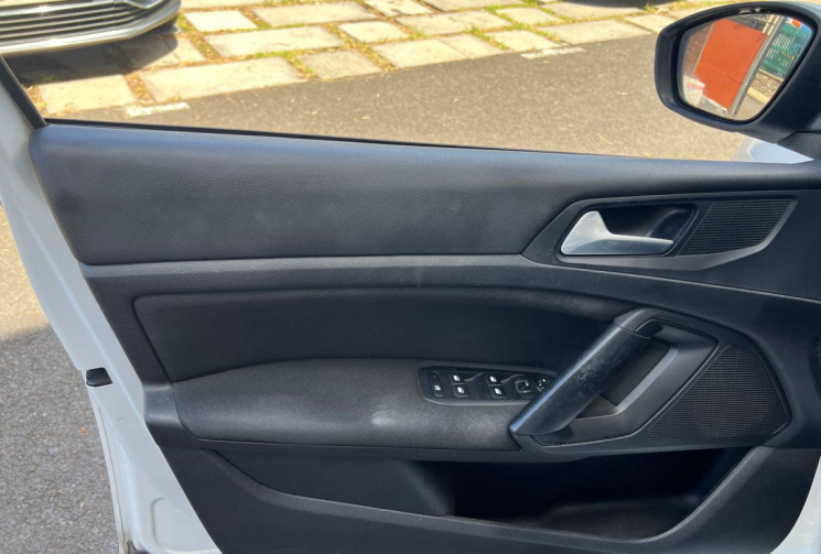 Peugeot 308  1.6 HDi S&S 100 cv