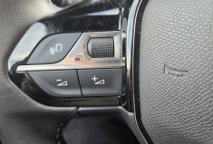 Peugeot 2008 1.2 130ch S&S ALLURE * CARNET COMPLET PEUGEOT * CAMERA DE RECUL