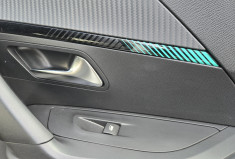 Peugeot 2008 1.2 130ch S&S ALLURE * CARNET COMPLET PEUGEOT * CAMERA DE RECUL