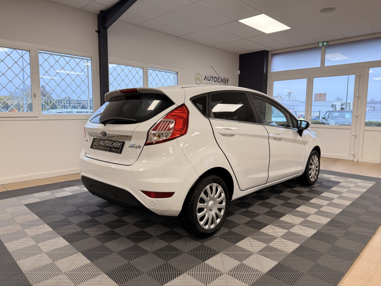 Ford Fiesta  PHASE 2 1.0 SCTI ECOBOOST POWERSHIFT 100 TITANIUM / SUIVI COMPLET FORD / DISTRIB A JOUR