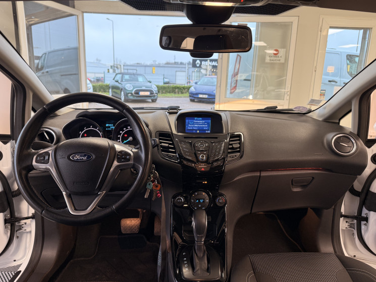 Ford Fiesta  PHASE 2 1.0 SCTI ECOBOOST  POWERSHIFT 100 TITANIUM / ENTRETIEN COMPLET FORD