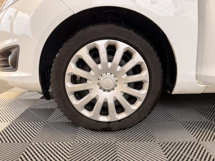 Ford Fiesta  PHASE 2 1.0 SCTI ECOBOOST POWERSHIFT 100 TITANIUM / SUIVI COMPLET FORD / DISTRIB A JOUR