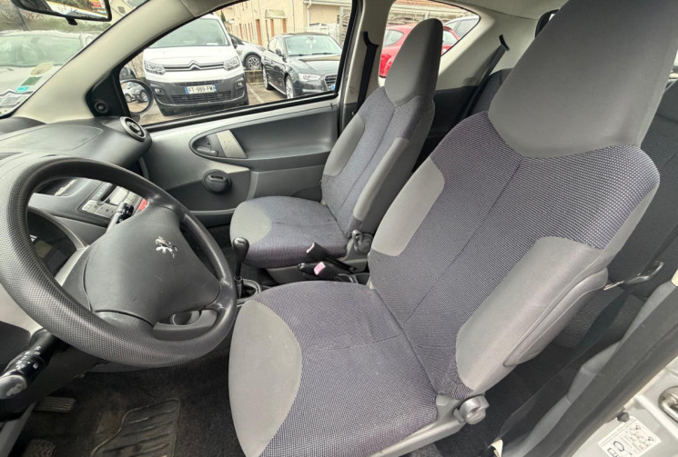 Peugeot 107 1.0 / 68 CH / ACTIVE 