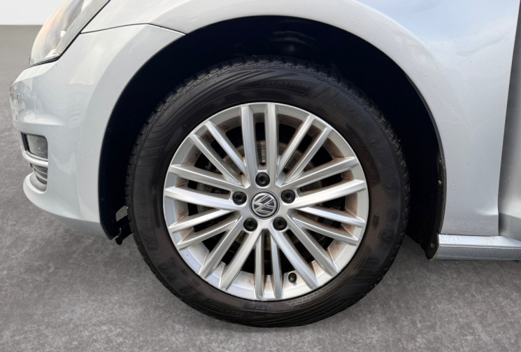 Volkswagen Golf 1.2 TSI 105CH CUP / TOIT OUVRANT / REGULATEUR ADAPTATIF / RADAR AV/AR