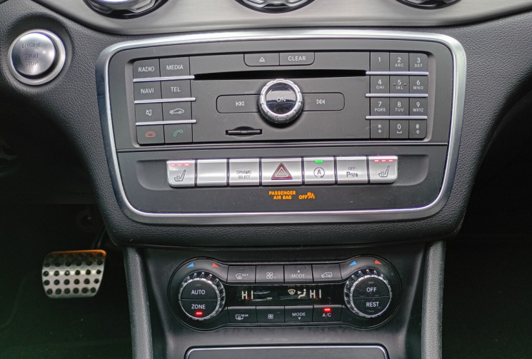 Mercedes GLA 200 7-G DCT Fascination * PACK AMG / Toit ouvrant 