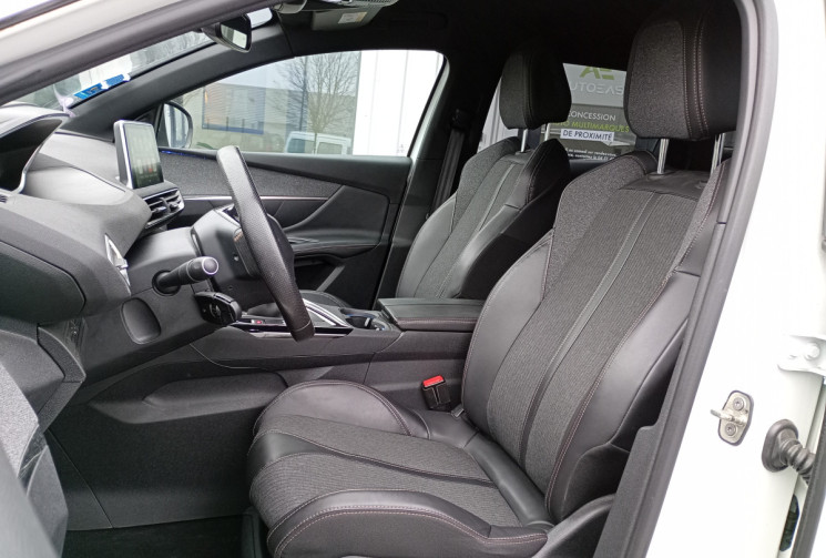 Peugeot 3008 1.2 130ch GT Line BVM6 / DISTRI OK / ATTELAGE