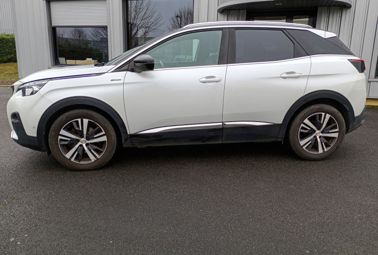 Peugeot 3008 1.2 130ch GT Line BVM6 / DISTRI OK / ATTELAGE