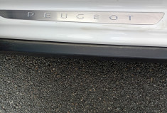 Peugeot 2008  1.2 110ch SS EAT6 GT Line