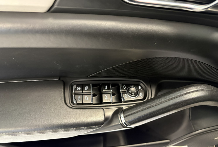 Porsche Cayenne 3.0 V6 245 CV