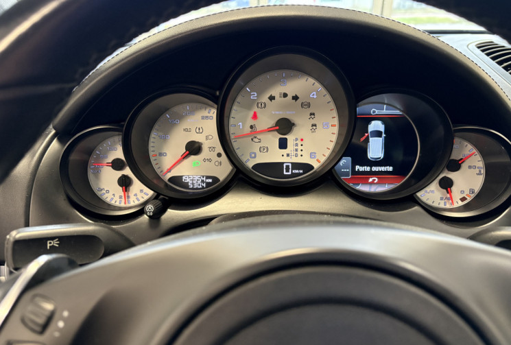 Porsche Cayenne 3.0 V6 245 CV