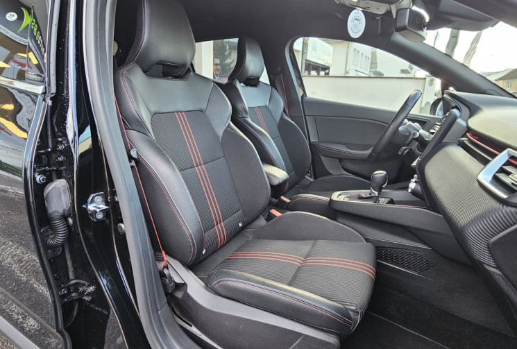 Renault Clio 1.6 E-Tech 140 ch RS Line -21