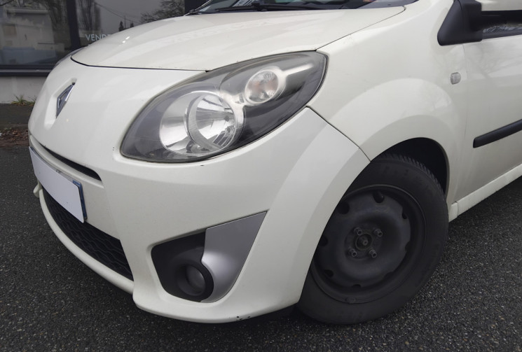 Renault Twingo II (X44) 1.2 i 16V LEV 75 cv - Toit Ouvrant