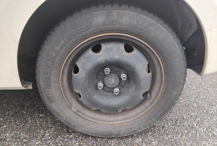 Renault Twingo II (X44) 1.2 i  L 75 cv - Toit Ouvrant - Radar de recul