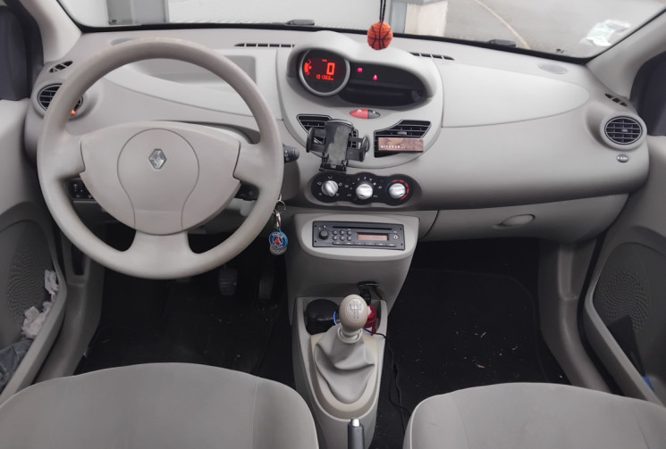 Renault Twingo II (X44) 1.2 i  L 75 cv - Toit Ouvrant - Radar de recul