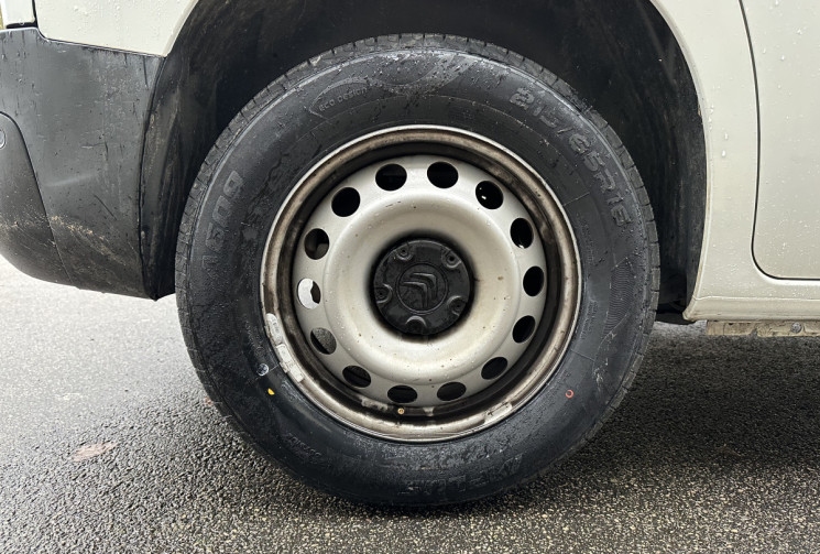 Citroën Berlingo M 1.2 130 EAT8 WORKER 1000KG + GRIP CONTROL / VITRÉ + GRILLES / SERRURES RENFORCÉES