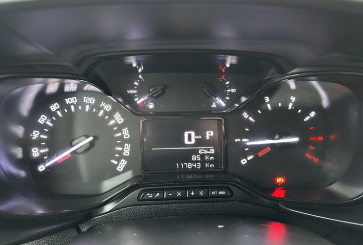 Citroën Berlingo M 1.2 130 EAT8 WORKER 1000KG + GRIP CONTROL / VITRÉ + GRILLES / SERRURES RENFORCÉES