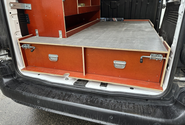 Citroën Berlingo M 1.2 130 EAT8 WORKER 1000KG + GRIP CONTROL / VITRÉ + GRILLES / SERRURES RENFORCÉES