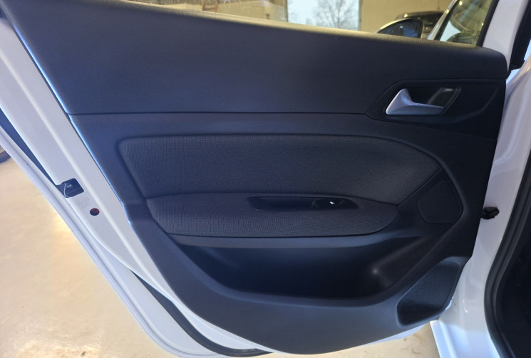 Peugeot 308 SW 1.2 130 EAT8 ALLURE PACK + SIEGES CHAUFFANTS + FULL LED GTIE 12 MOIS