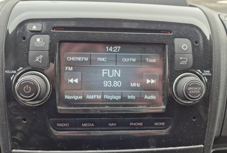 Peugeot Boxer L1H1 2.0 BlueHDi 110 Premium Pack